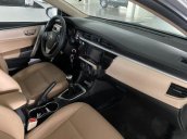 Cần bán Toyota Corolla Altis sản xuất năm 2017 số sàn