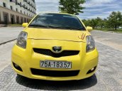 Bán Toyota Yaris đời 2009, màu vàng, nhập khẩu còn mới giá cạnh tranh