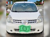 Cần bán Nissan Grand livina năm 2011, số sàn, giá chỉ 210 triệu