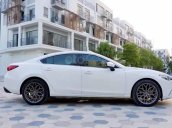 Xe Mazda 6 2.0 Premium năm 2019, màu trắng còn mới