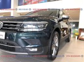 Tiguan Luxury màu xanh rêu ưu đãi trước bạ + tặng phụ kiện đặc biệt - hỗ trợ NH tối đa, đủ màu, giao ngay, LH. Ms Uyên