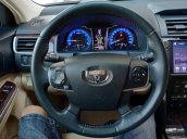 Bán Toyota Camry E sản xuất 2018, nhập khẩu, giá chỉ 865 triệu