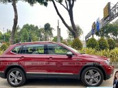 Tiguan Luxury S màu đỏ - Phiên bản Offroad cao cấp nhất - SUV 7 chỗ nhập khẩu giá cực tốt tháng 9/2020