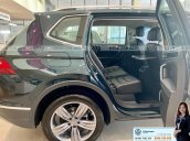  Khuyến mãi đặc biệt xe Tiguan Luxury màu xanh rêu màu độc hiếm có - Giao ngay 