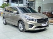 Kia Sedona sản xuất 2018 mẫu mới, xe máy dầu số tự động bản cao cấp