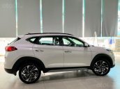 [Siêu khuyến mãi] Hyundai Tucson 2020 giảm ngay 50% thuế TB + quà tặng cực kỳ hấp dẫn, trả trước 200 triệu nhận ngay xe