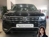 Volkswagen Tiguan Luxury S màu đen - KM cực tốt - giao ngay