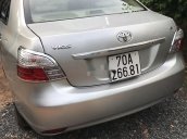 Bán Toyota Vios năm 2011, màu bạc