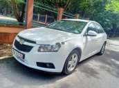 Cần bán Chevrolet Cruze LS sản xuất năm 2014, màu trắng, 287 triệu