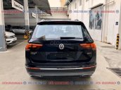 Ưu đãi phí trước bạ + quà tặng phụ kiện chính hãng Tiguan Luxury 2.0TSI màu đen - nội thất kem sang trọng, LH Ms Uyên