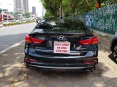 Bán Hyundai Elantra năm sản xuất 2018, màu đen 