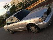 Bán Toyota Crown sản xuất năm 1993, màu bạc, nhập khẩu còn mới, giá 160tr