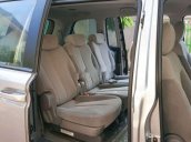 Bán Kia Carnival đời 2009, màu bạc, xe nhập 