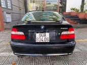 Cần bán lại xe BMW 325i đời 2005, màu đen, giá rẻ