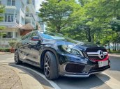 Bán xe Mercedes GLA 45AMG năm 2015, màu đen, nhập khẩu còn mới