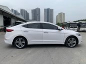 Elantra 2.0 AT 2017 sang trọng lịch lãm, mới 90%