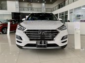 Hyundai Tucson 2020 giảm ngay 50% thuế TB + quà tặng cực kỳ hấp dẫn, trả trước 200 triệu nhận ngay xe