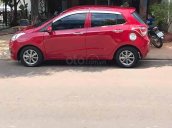 Bán ô tô Hyundai Grand i10 đời 2016, màu đỏ  