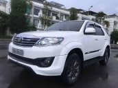 Bán Toyota Fortuner TRD Sportivo đời 2015, màu trắng chính chủ giá cạnh tranh