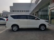 Cần thanh lý xe Toyota Innova 2.0G 6AT, màu trắng xe công ty XHĐ đủ đi 52.000km - xe chính hãng giá tốt