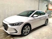 Bán gấp Hyundai Elantra năm 2016, màu trắng