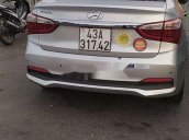 Cần bán xe Hyundai Grand i10 năm 2017, màu bạc, số sàn