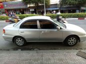 Cần bán Kia Spectra năm sản xuất 2004, màu bạc, nhập khẩu 