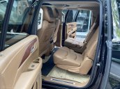 Cadillac Escalade ESV Platinum nhập khẩu, SX 2016