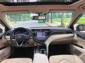 Bán xe Toyota Camry 2.5 Q đời 2019, màu đen, nhập khẩu