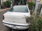 Bán Fiat Siena năm sản xuất 2002, màu trắng, nhập khẩu