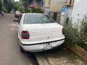 Bán Fiat Siena năm sản xuất 2002, màu trắng, nhập khẩu