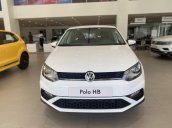 Giảm lớn 69,5 triệu và nhiều quà tặng khi mua Polo Hatchback màu trắng - Đặt hàng ngay