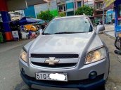 Cần bán gấp Chevrolet Captiva năm sản xuất 2007, màu bạc