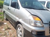 Cần bán xe Hyundai Starex sản xuất năm 2007, màu bạc, số sàn