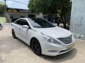 Cần bán lại xe Hyundai Sonata năm 2010, nhập khẩu nguyên chiếc còn mới giá cạnh tranh