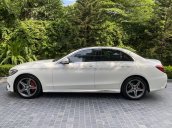 Cần bán lại xe Mercedes C300 AMG năm 2016