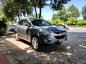 Cần bán xe Hyundai Tucson sản xuất 2010, máy dầu bản full