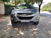 Cần bán xe Hyundai Tucson sản xuất 2010, máy dầu bản full