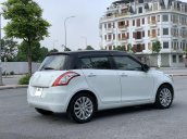 Bán ô tô Suzuki Swift màu trắng