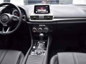 Bán ô tô Mazda 3 sản xuất 2018, màu trắng còn mới
