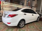 Cần bán Hyundai Accent năm 2012, màu trắng, nhập khẩu 