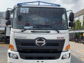 Hino 3 chân 2 cầu thật, đời 2017 mới 100%. Thùng mui bạt 9m4, chỉ 300 triệu nhận xe