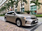 Cần bán lại xe Toyota Camry 2.0E đời 2016 biển Hà Nội