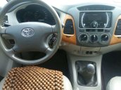 Cần bán Toyota Innova sản xuất 2009, xe gia đình, giá cạnh tranh