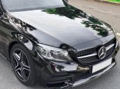 Quốc Duy Auto - bán Mercedes C300 AMG đen/nâu 2019 siêu đẹp - trả trước 550 triệu nhận xe