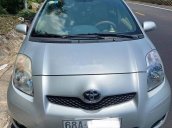 Bán Toyota Yaris năm sản xuất 2011, màu bạc, xe nhập  