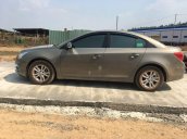 Cần bán xe Chevrolet Cruze 2017, số sàn, giá tốt