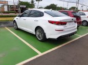 Cần bán xe Kia Optima sản xuất năm 2019, màu trắng, giá tốt