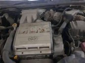 Bán xe Toyota Camry 3.0V 2003, màu đen còn mới 