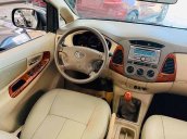 Cần bán lại xe Toyota Innova G 2007, màu bạc còn mới 